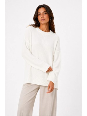 Vadon 1039 Kadın Salaş Yumuşak Dokulu Oversize Basic Triko Kazak Beyaz