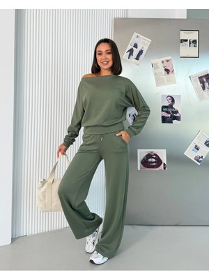 Trend Butik Burada Ikili Alt Üst Takım Rahat Kalıp Salaş Bluz ve Bol Paça Pantolon Günlük Kombin