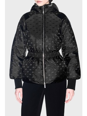 Armani Exchange Regular Fit Büzmeli Bel Detaylı Kapüşonlu Ceket Kadın Ceket XW002434 AF26068 FC241