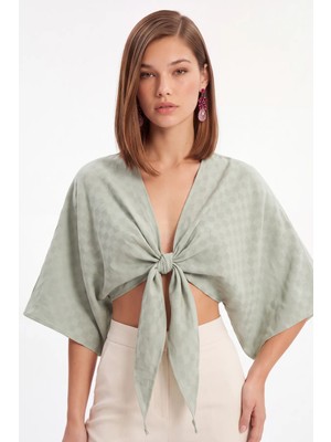 Cemo Desenli Önden Bağlamalı Kimono Crop Bluz