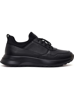 Derimod Erkek Siyah Bağcıklı Kalın Tabanlı Deri Sneaker WM680064DK