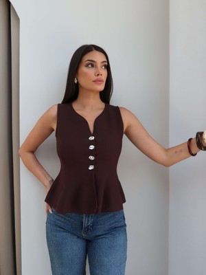 Esra Helvacı Gümüş Tokalı Çan Yelek
