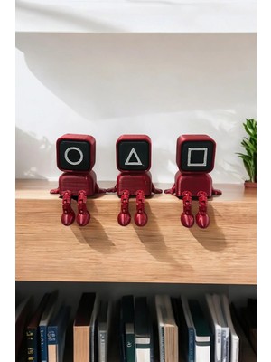 Empressco Squid Game 3lü Oturan Figür Seti