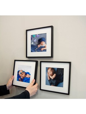 Empressco Yapışkanlı Sök-Tak Paspartulu Siyah 21X21CM Fotoğraf Çerçevesi
