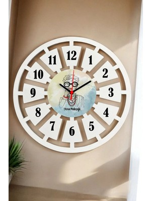 Empressco Kokoş Kadın Duvar Saati 40CM