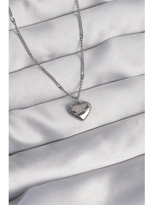 Uslucan Alışveriş 316L Çelik Gümüş Renk Kalp Model Love Kolye - TJ-BKO8932