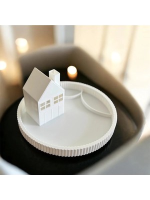 Empressco Cozy Kış Evi Temalı Takı Kutusu, LED Işıklı Takılık