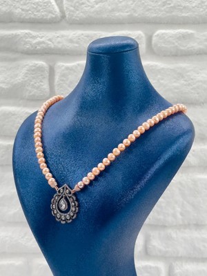 Livora Jewelry 925 Ayar Gümüş Zirkon Taşlı Pembe Incili Elmas Kadın Kolye