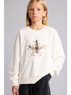 DeFacto Relax Fit Bisiklet Yaka Yıldız Detaylı Uzun Kollu Sweatshirt Kız Çocuk I6181A826WN