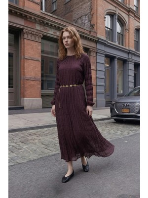 Kado Moda Ince Tensel Kumaş Büzgü Dokulu Kemer Detaylı Uzun Elbise
