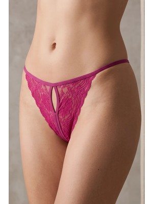 İlkyaz Fashion Fuşya Dantel Detaylı Özel Bölgesi Açık Kadın String Külot TM1396 LNRS-BILKYZ34