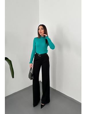 Moda Days Kadın Yeşil Boğazlı Saç Örgü Desenli Fırfırlı Manşetli Uzun Kollu Triko Kazak