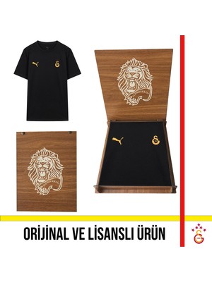 Galatasaray Lisanslı Puma Logo ve Armalı Siyah Aslan Ahşap Kutulu T-Shirt 78290711