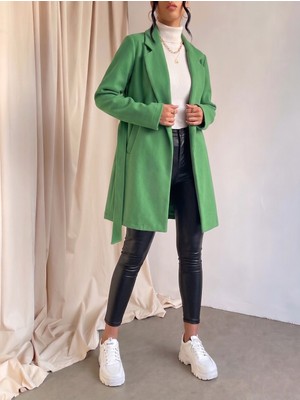 Mass Fashion Kadın Kemerli Kısa Kaşe Kaban