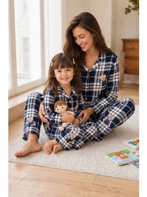Zepkids Anne Kız Pijama Takımı Lacivert Ayıcık Desenli Uzun Kollu Rahat Ev Giyim Takımı