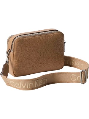 Calvin Klein Bej Kadın Çapraz Çanta Webbıng 2x Strap Camera Bag