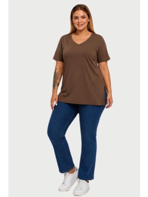 Büyük Beden V Yaka Yırtmaçlı Pamuk Basic Tshirt-Açık Kahve