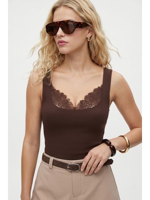 Ritnice Kadın Jeny Modal Touch U Yaka Dantel Detaylı Kolsuz Örme Kahverengi Bluz