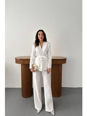 Moda Days Kadın Ekru Alt - Üst Takım Kuşaklı Ceket Pantolon Takım Parlak Dokulu Ceket Yaka Geniş Paça