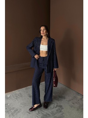 Moda Days Kadın Lacivert Ceket-Pantolon Takım Çizgili Ceket Pantolon Takım Ceket Yaka Astarlı Geniş Paça