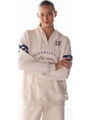 Penti Ekru Cambridge Baskılı V Yaka Kapüşonlu Sweatshirt