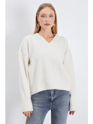 FullaModa Basic V Yaka Oversize Triko Kazak