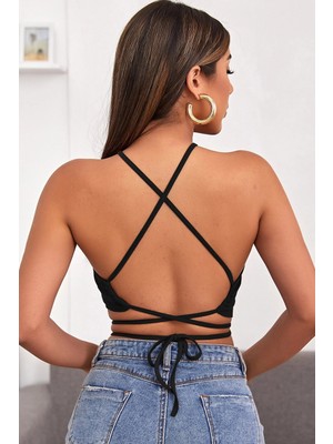 Modi Kadın Siyah Sırtı Açık Boyundan Çapraz Bağlamalı Crop Top Bluz