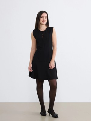Lc Waikiki Yeni Sezon Petite Bisiklet Yaka A Kesim Peplum Mini Elbise