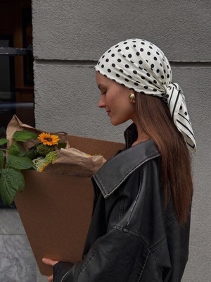 Gistoria Kadın Desenli Rayon Kumaş Bandana Fular 55X55 cm