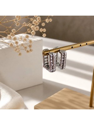 Eos Kolektif Silver Kare Formlu Zirkon Taşlı Xuping Küpe