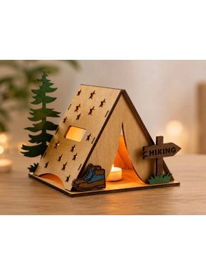 Rokh 🏕️ Ahşap Kamp Çadırı Mumluk | LED Mum Dahil | Dekoratif Mdf Çadır | Kamp & Doğa Temalı Hediyelik