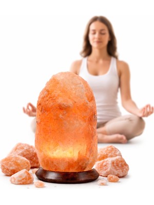 Haf Gerçek Kristal Tuzdan Yapılmış Pembe Tuz Lambası | 7-9 kg Doğal Formda Tuz Kristal Lamba | Salt Range Pencap'tan Ahşap Kaideli Tuz Taşı Lambası | Sağlıklı Yaşam ve Meditasyon Için Dekoratif Başucu