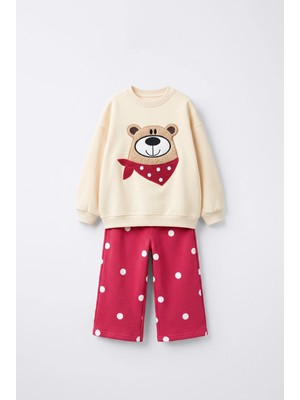 Magu Çocuk Ayıcık Nakışlı Ekru Sweatshirt ve Kırmızı Puantiyeli Eşofman Takımı