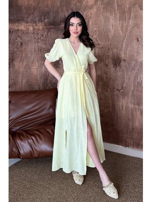 Moda Days Kadın Sarı Kruvaze Yaka Kuşaklı Yırtmaçlı Kısa Kollu Müslin Maxi Elbise