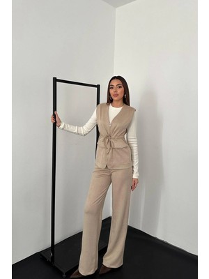 Moda Days Kadın Bej Süet Yelek Pantolon Takım Fermuarlı Bağcıklı Cepli Geniş Paça