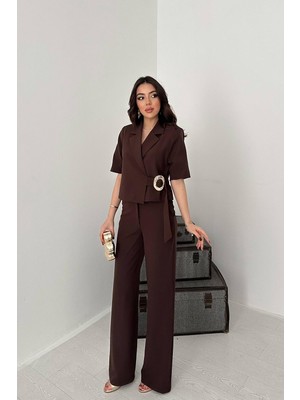 Moda Days Kadın Kahverengi Ceket-Pantolon Takım Tokalı Ceket Pantolon Takım Kısa Kollu Ceket Yaka Geniş Paça