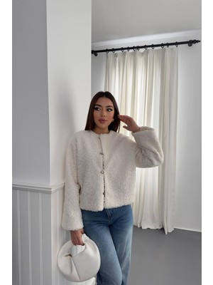 Moda Days Kadın Ekru Peluş Kısa Ceket Yuvarlak Yaka Kancalı Uzun Kollu Dokulu
