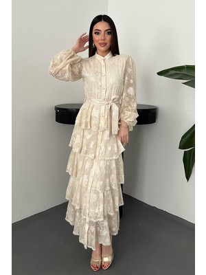 Moda Days Kadın Bej Elbise Kat Kat Volanlı Çiçek Desenli Kuşaklı Düğmeli Hakim Yaka Midi