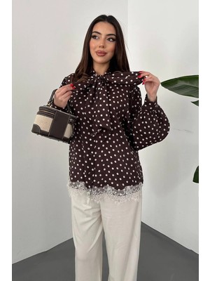 Moda Days Kadın Kahverengi Gömlek Puantiyeli Fular Yakalı Balon Kollu Dantel Detaylı Normal Boy