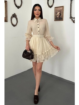 Moda Days Kadın Bej Mini Gömlek Yaka Düğmeli Kemerli Dantel Detaylı Kloş Elbise