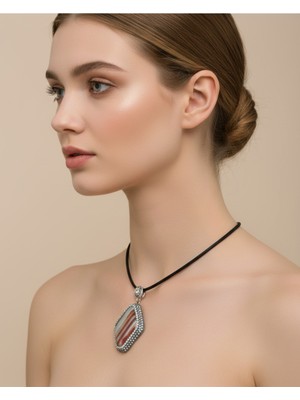 Moda Accessories Doğal Taş Nazarlık Kolye Ucu Kare Kaplan Gözü