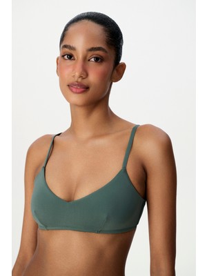 Penti Yeşil Front V Yaka Bikini Üstü