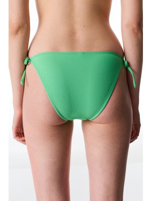 Penti Pastel Yeşil Aida Dokulu Orta Bel Bikini Altı