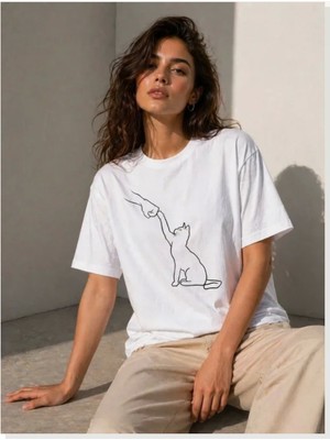 Modi Minimal Kedi Çizim Baskılı Tişört Kısa Kol Yazlık T-Shirt Beyaz