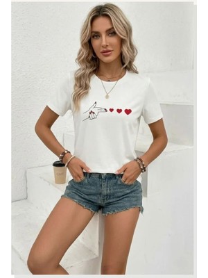 Modi Minimal Kalp Işaret Baskılı Tişört Kısa Kol Yazlık T-Shirt Beyaz