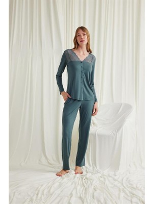 Aria's Closet Arias Closet Yakası Omzu ve Paçası Dantelli Boydan Düğmeli Pijama Takımı