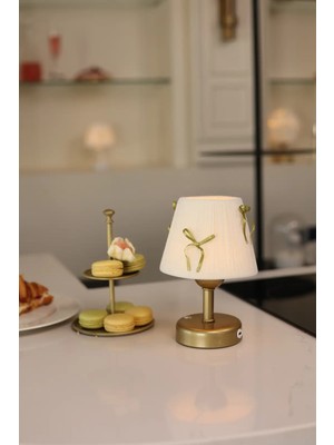 Maison Avf Krem Kadife Süet Gold Fiyonk Kablosuz Şarjlı Masa Lambası - Alt Eskitme Gold