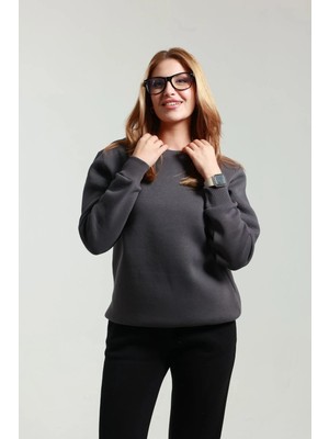 Kadın Bisiklet Yaka Sweat ( Yumuşacık Puf Kumaş )
