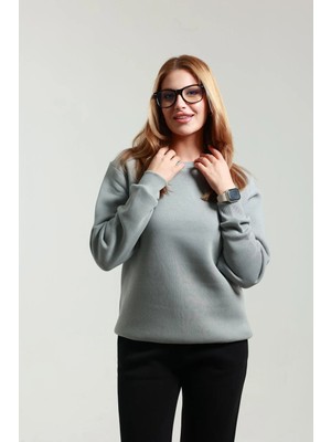 Kadın Bisiklet Yaka Sweat ( Yumuşacık Puf Kumaş )