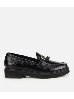 Hotiç Kadın Rugan Deri Siyah Tokalı Klasik Loafer